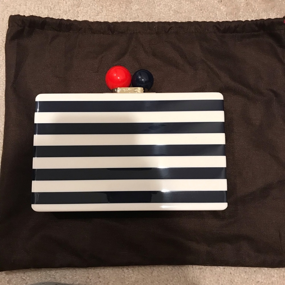 Kate spade get out of town clutch - Picture 2 of 4